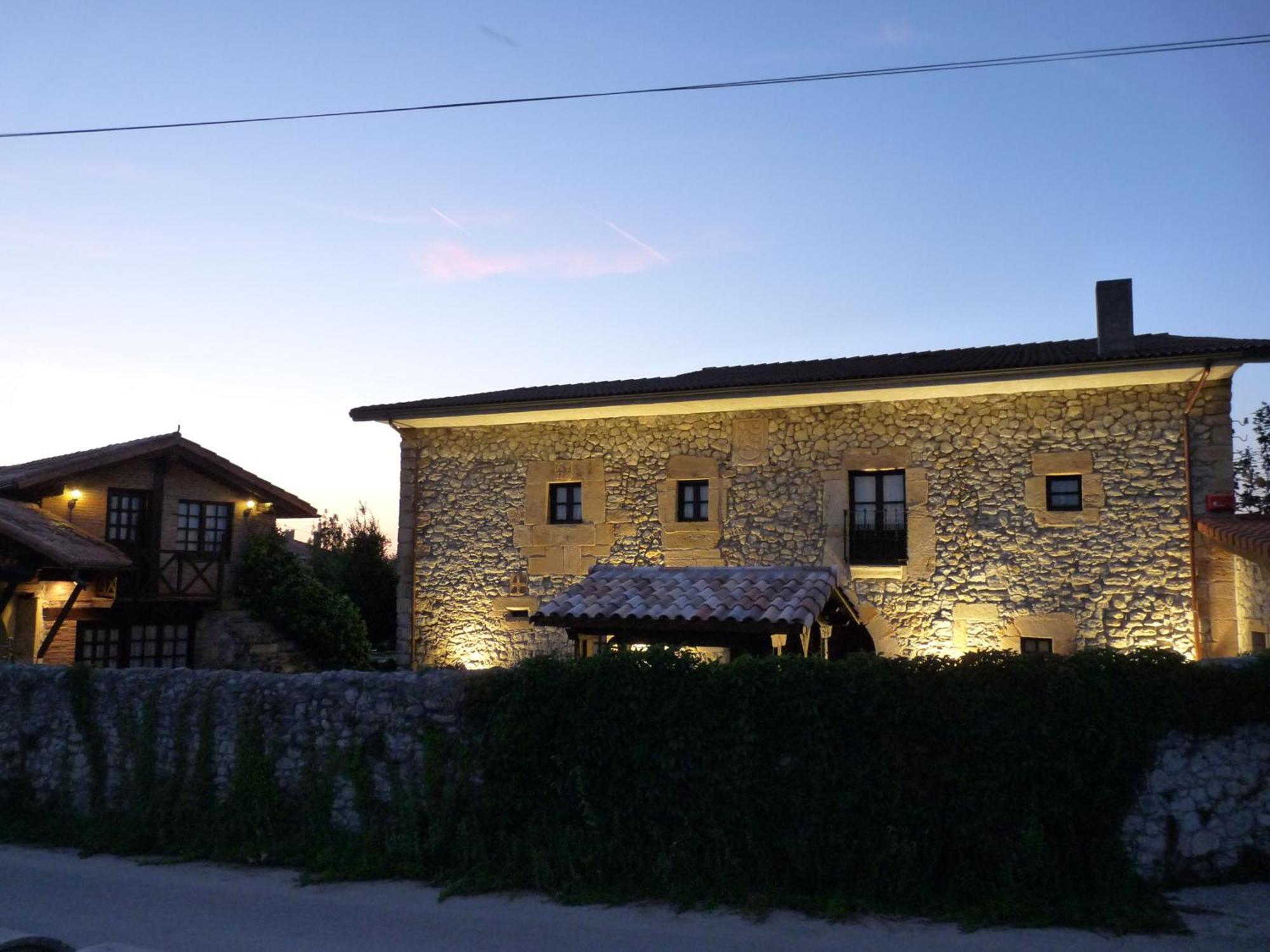 Posada El Pozo Castanedo  Exterior photo