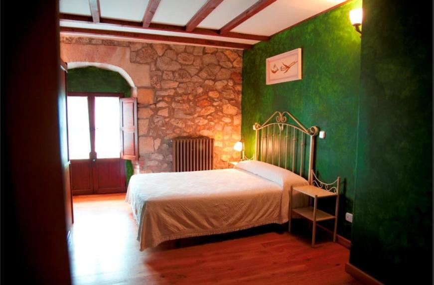Posada El Pozo Castanedo  Room photo