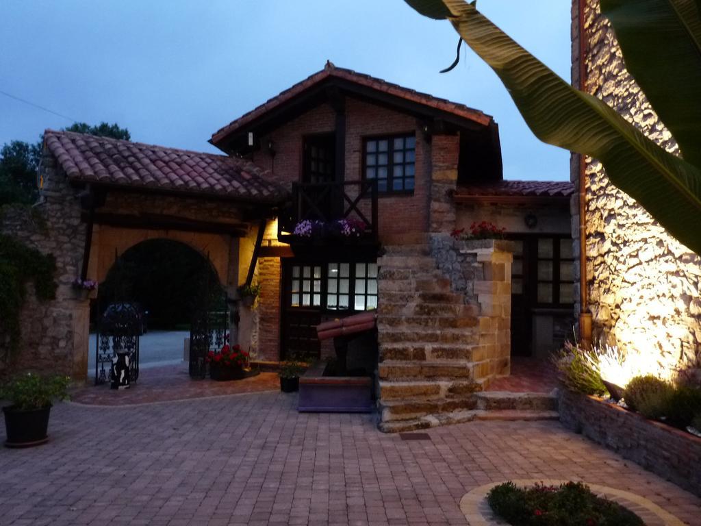 Posada El Pozo Castanedo  Exterior photo