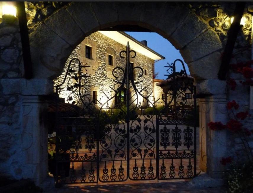 Posada El Pozo Castanedo  Exterior photo